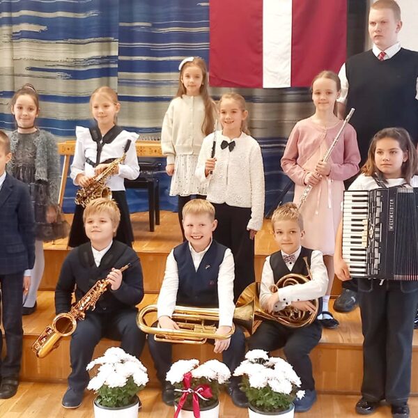 Ikgadējais valsts svētku koncerts SAC "Gaiļezers"