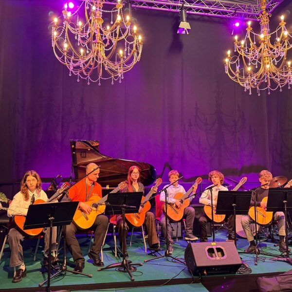 Ģitāristu ansamblis