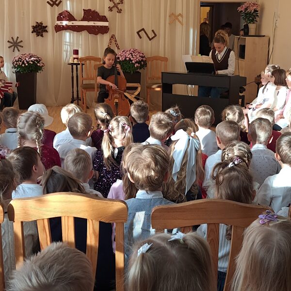 Koncerti tuvākajos bērnudārzos